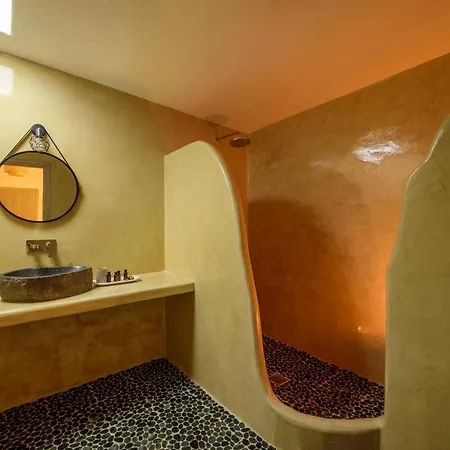 Bed & Breakfast Athiri Luxury
