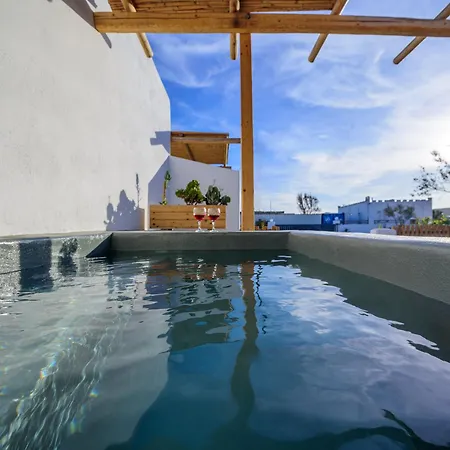 Athiri Luxury Bed & Breakfast *