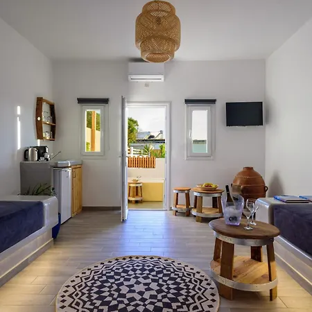 Athiri Luxury Perivolos (Santorini)