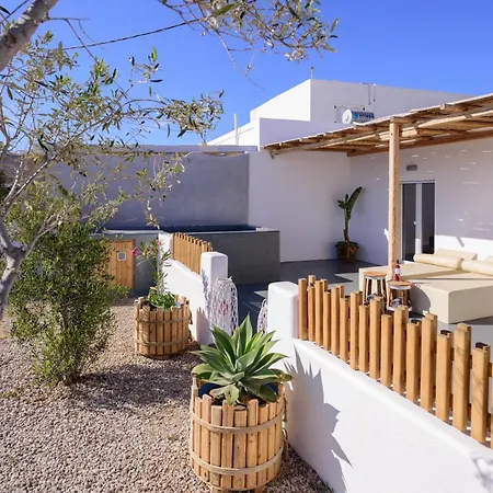 Athiri Luxury Bed & Breakfast *